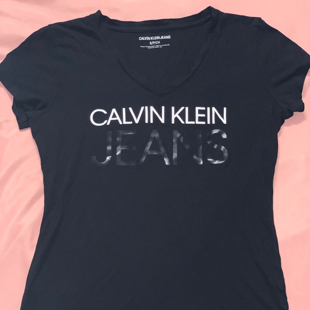 Calvin Klein V-neck